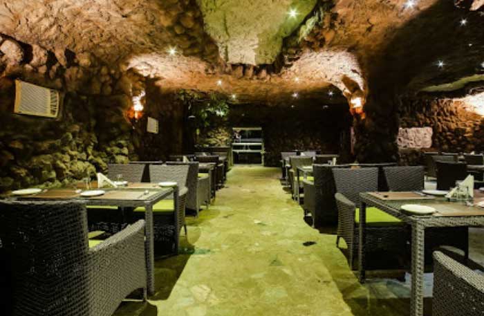 Summit Hotel